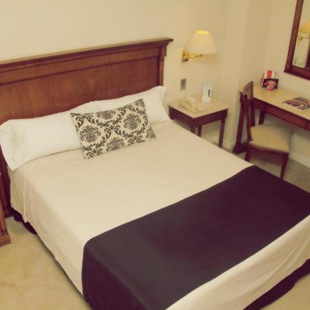 Howard Johnson Hotel 9 De Julio Avenue Buenos Aires Kültér fotó