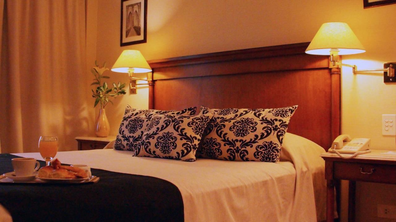 Howard Johnson Hotel 9 De Julio Avenue Buenos Aires Kültér fotó